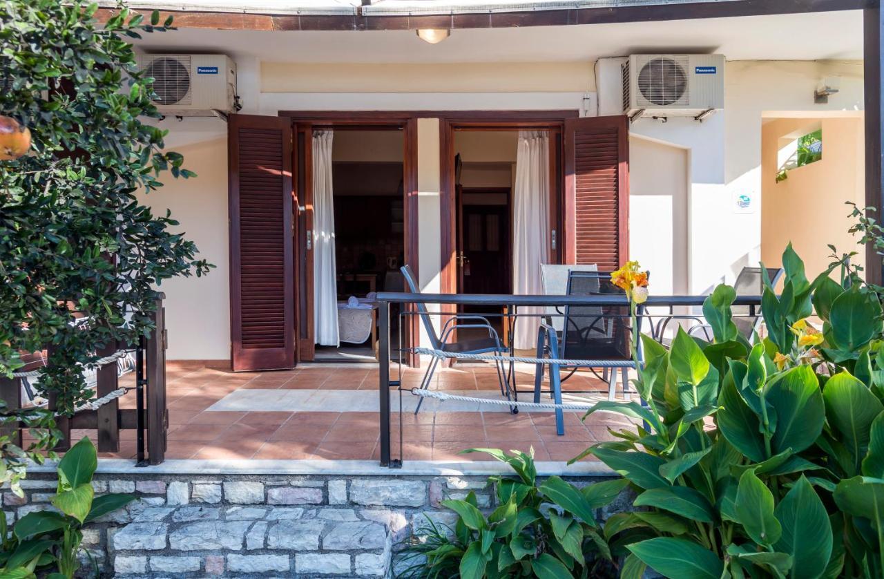 Akroyali Hotel & Villas Messinia Luaran gambar