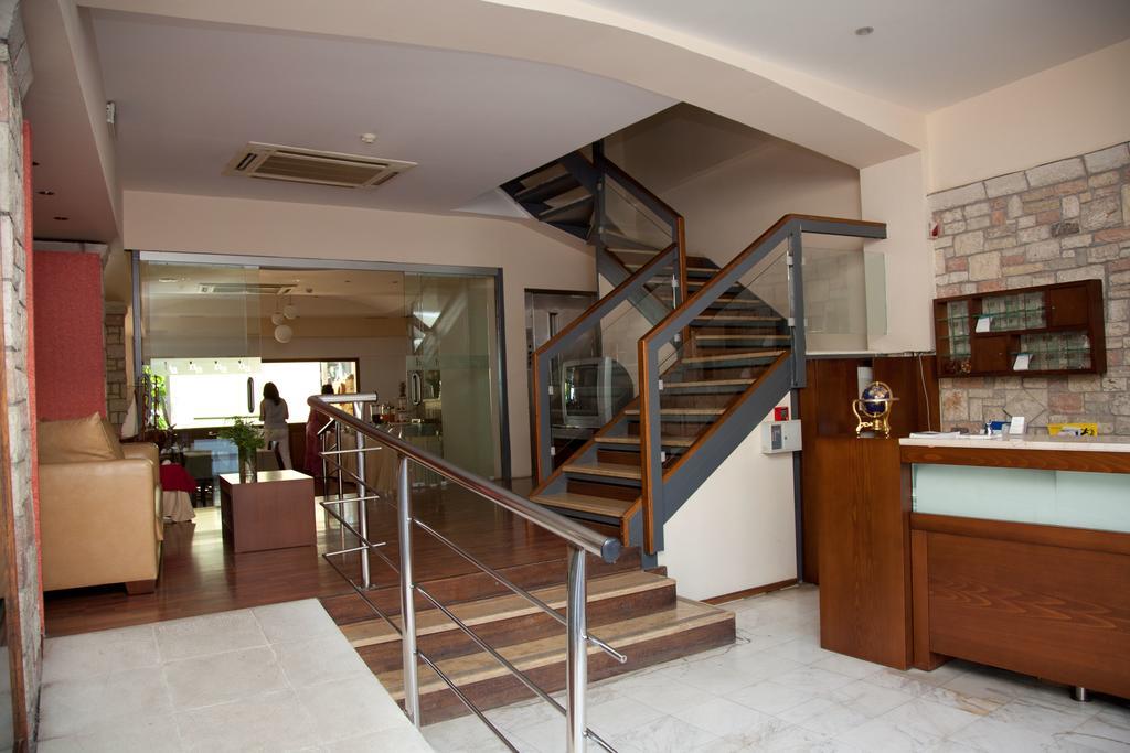 Akroyali Hotel & Villas Messinia Luaran gambar