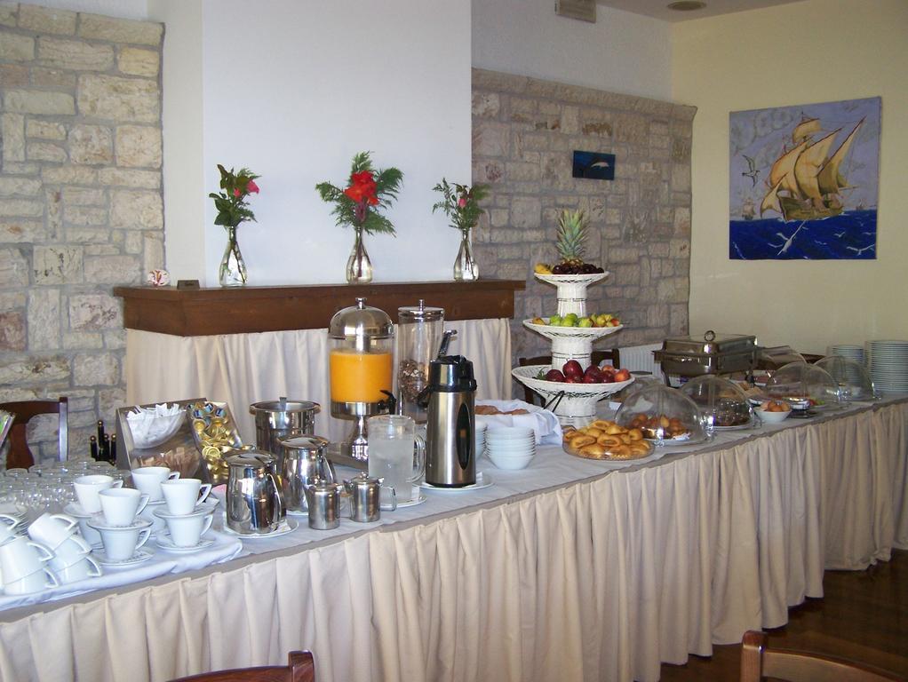 Akroyali Hotel & Villas Messinia Luaran gambar